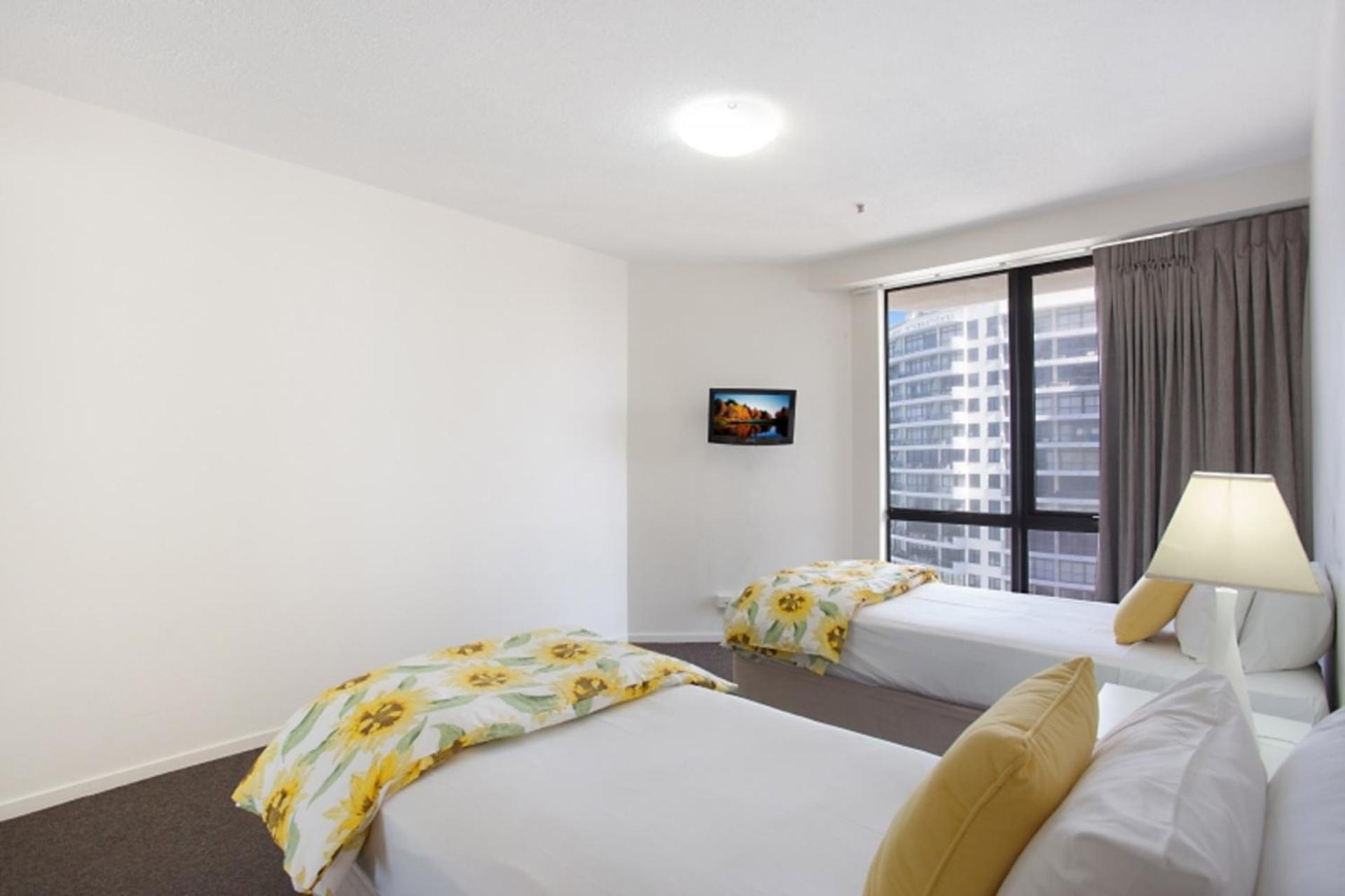 Paradise Centre Apartments Managed By Gchs Гоулд Коуст Екстериор снимка